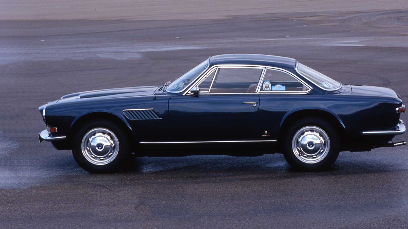 Maserati Classic - GranTurismo Sebring - carrosserie bleue - vue profil
