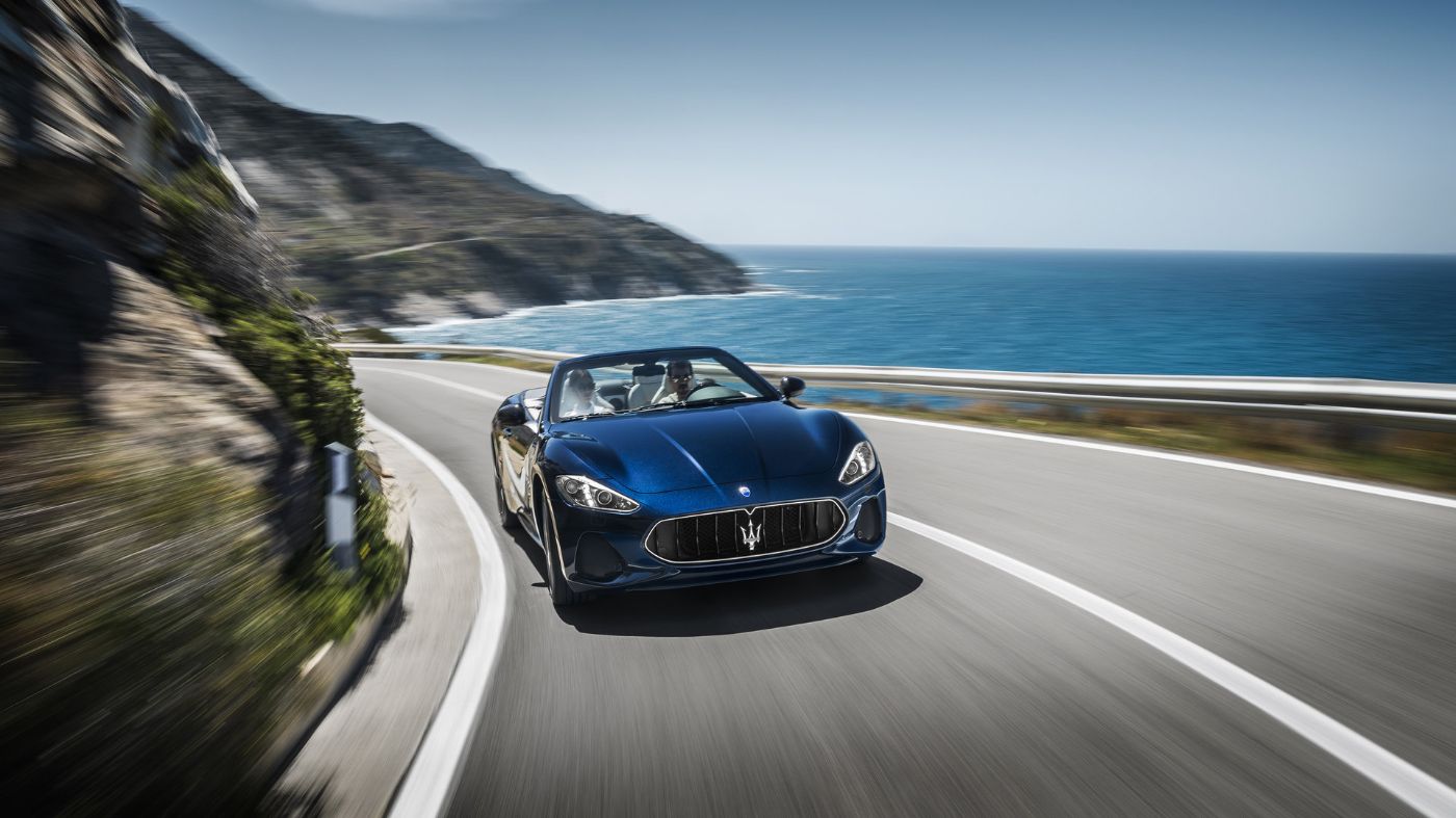 Maserati GranCabrio - GranCabrio front view, riding by the sea