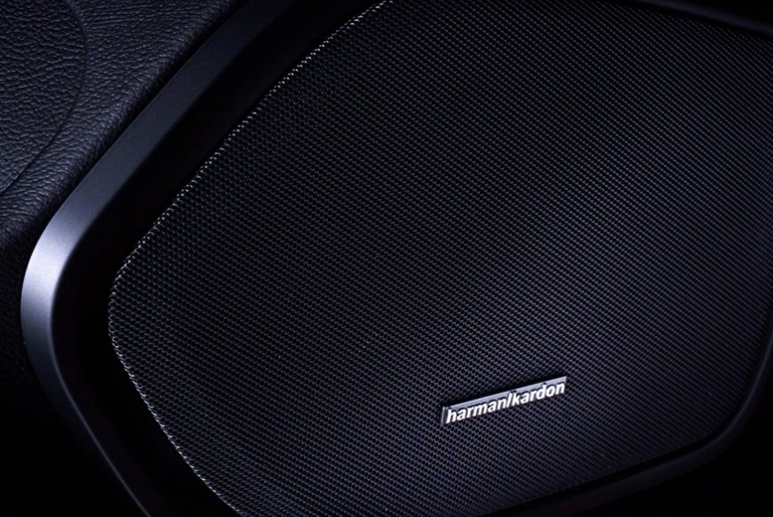 Premium car sound system Harman Kardon on Maserati Ghibli
