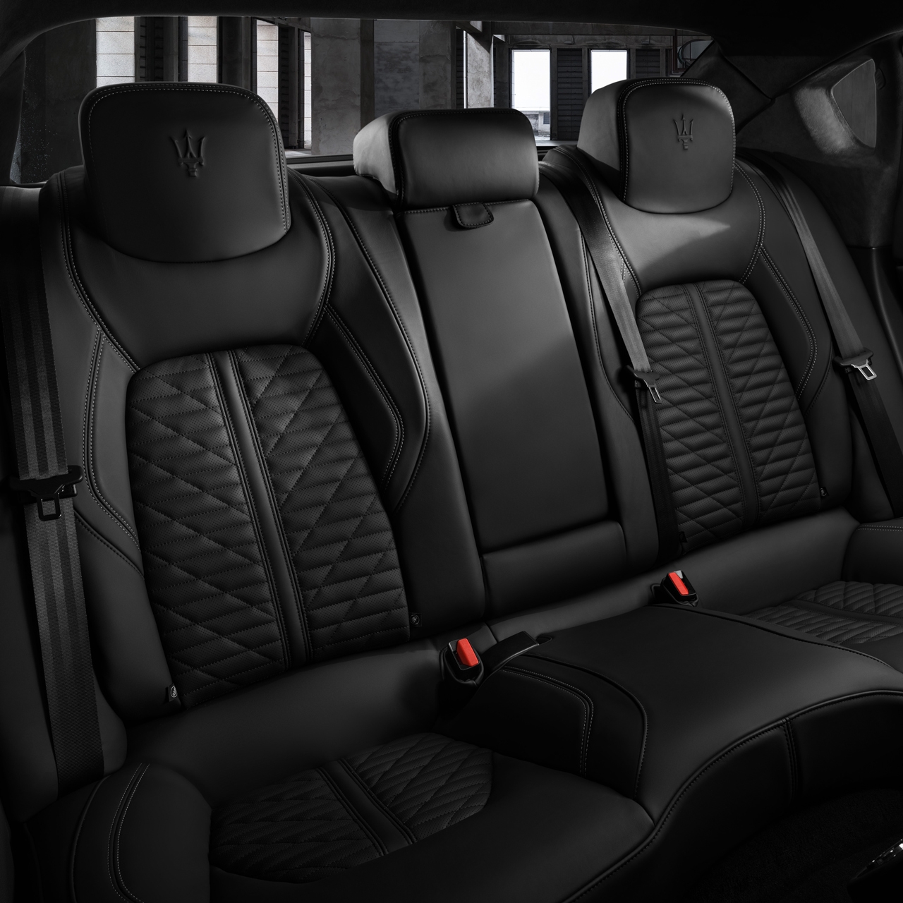 back seats quattroporte