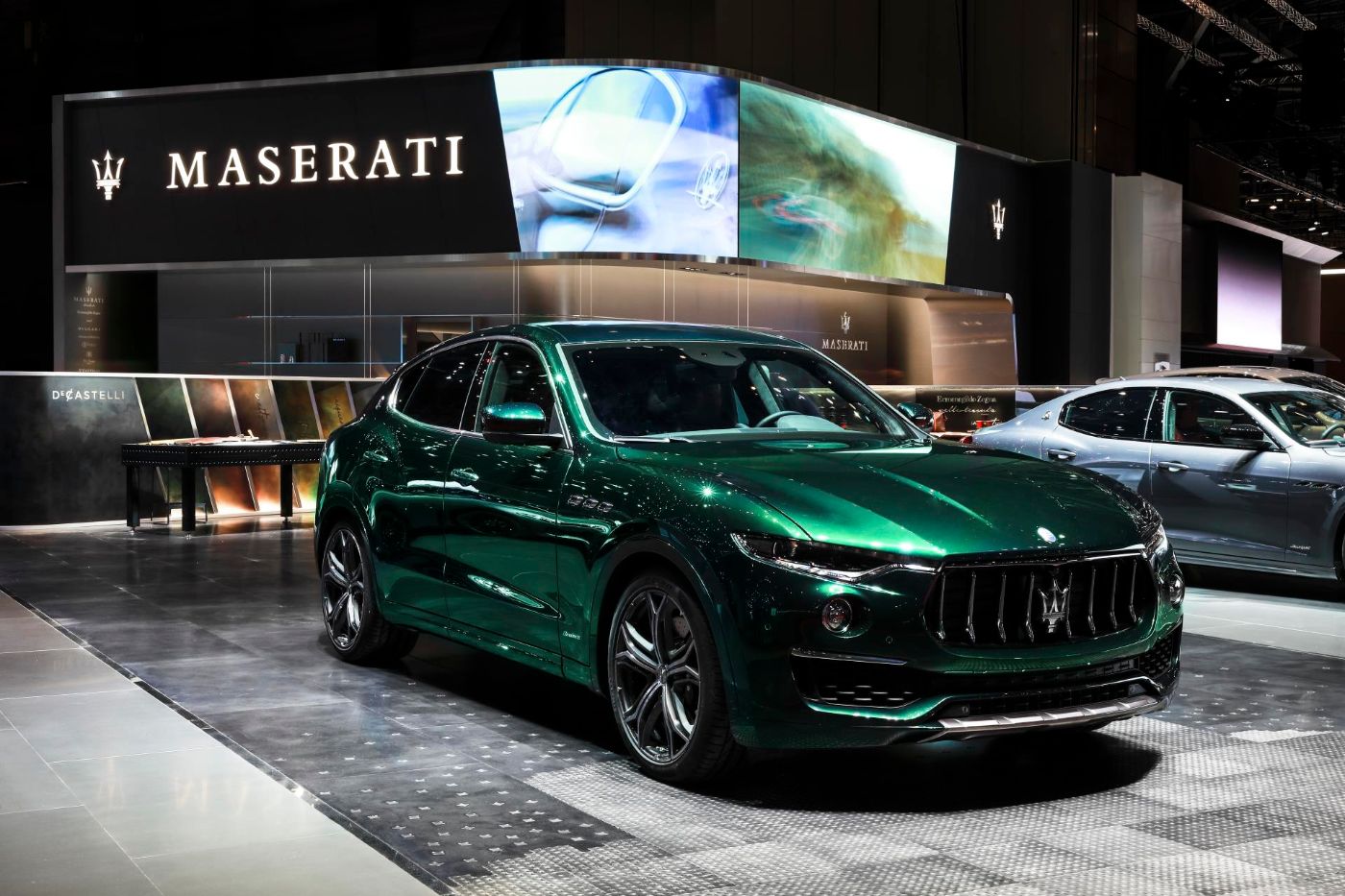 Maserati Levante verde al salone di Ginevra 2019