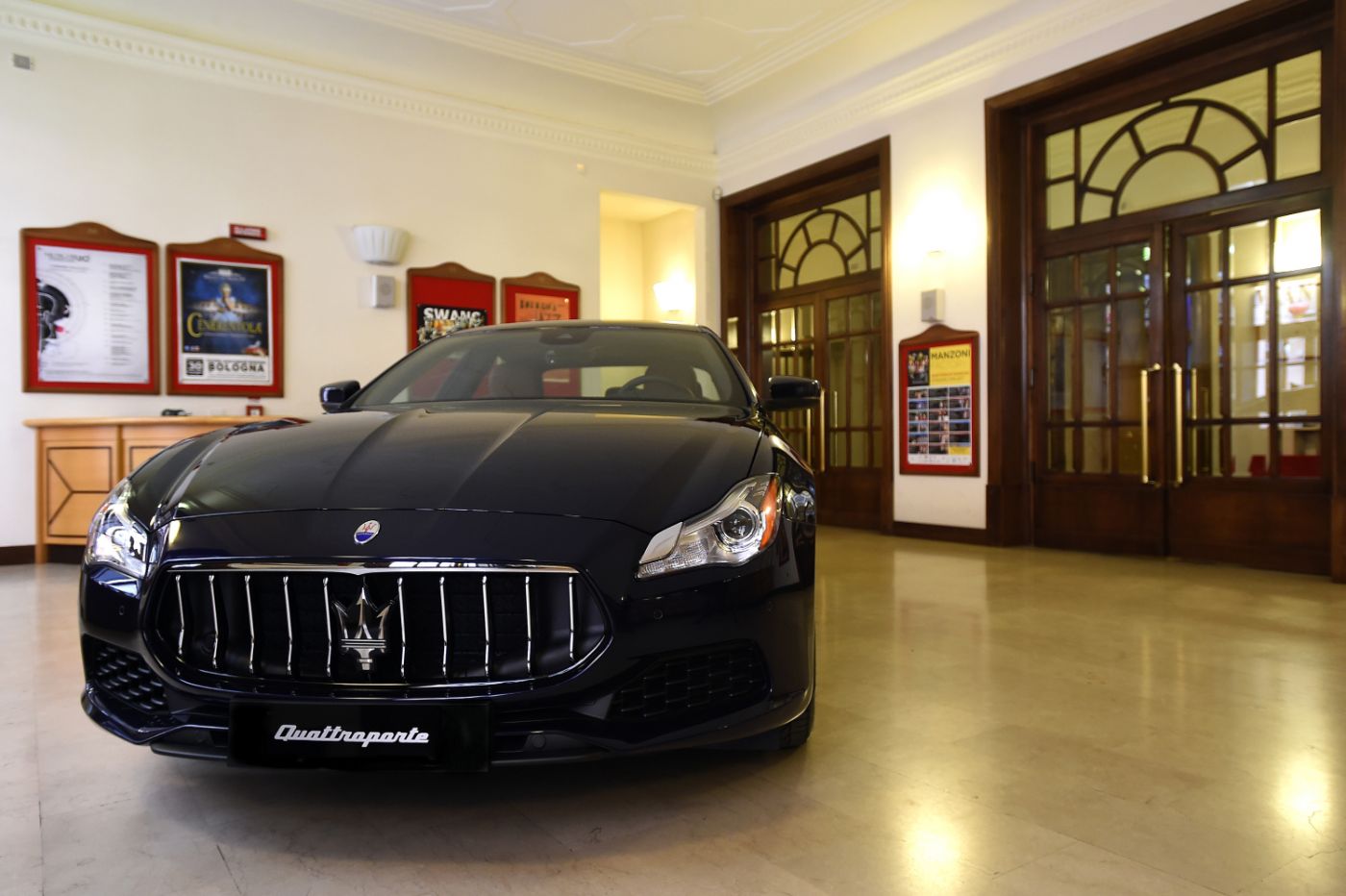 Maserati Quattroporte inaugura la stagione al teatro Manzoni di Bologna